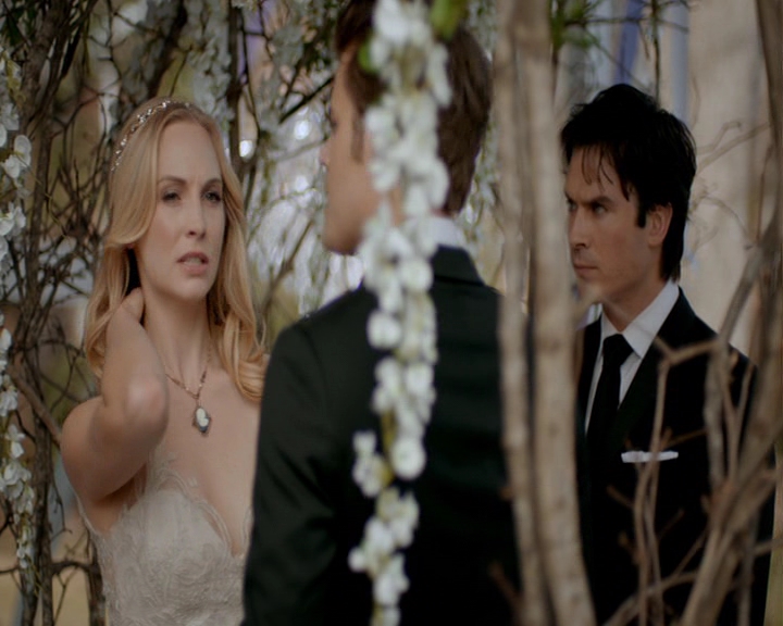 VampireDiaries-dot-nl_VampireDiaries-8x15WerePlanningAJuneWedding1462.jpg