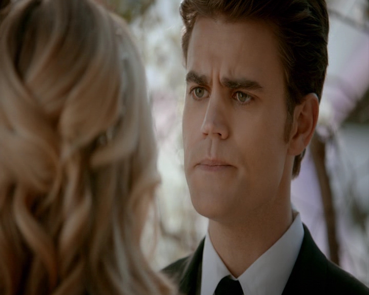 VampireDiaries-dot-nl_VampireDiaries-8x15WerePlanningAJuneWedding1468.jpg