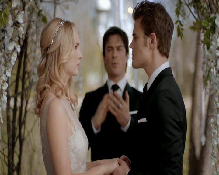 VampireDiaries-dot-nl_VampireDiaries-8x15WerePlanningAJuneWedding1482.jpg