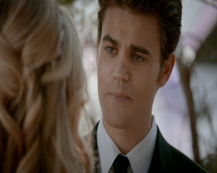 VampireDiaries-dot-nl_VampireDiaries-8x15WerePlanningAJuneWedding1654.jpg