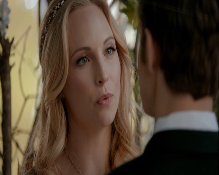 VampireDiaries-dot-nl_VampireDiaries-8x15WerePlanningAJuneWedding1671.jpg