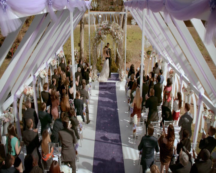 VampireDiaries-dot-nl_VampireDiaries-8x15WerePlanningAJuneWedding1695.jpg