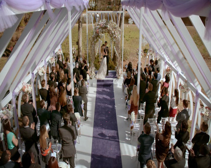 VampireDiaries-dot-nl_VampireDiaries-8x15WerePlanningAJuneWedding1696.jpg