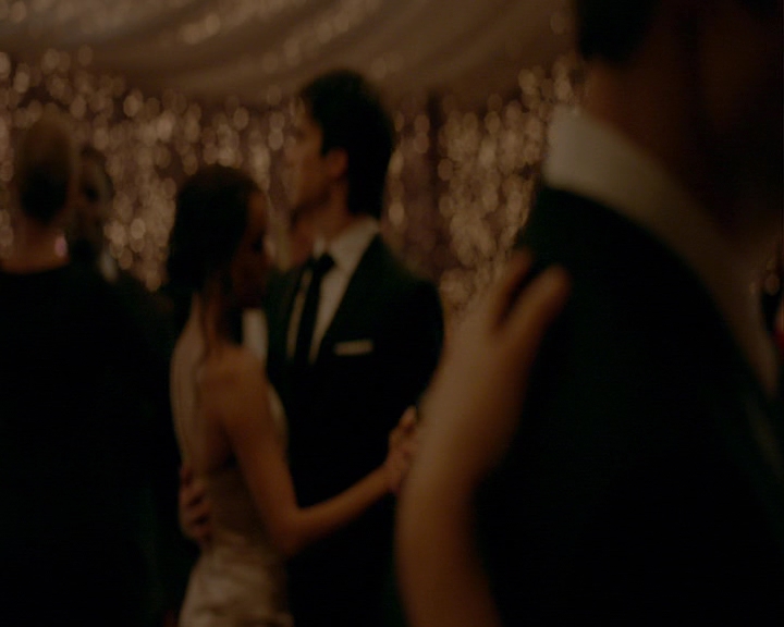 VampireDiaries-dot-nl_VampireDiaries-8x15WerePlanningAJuneWedding1731.jpg