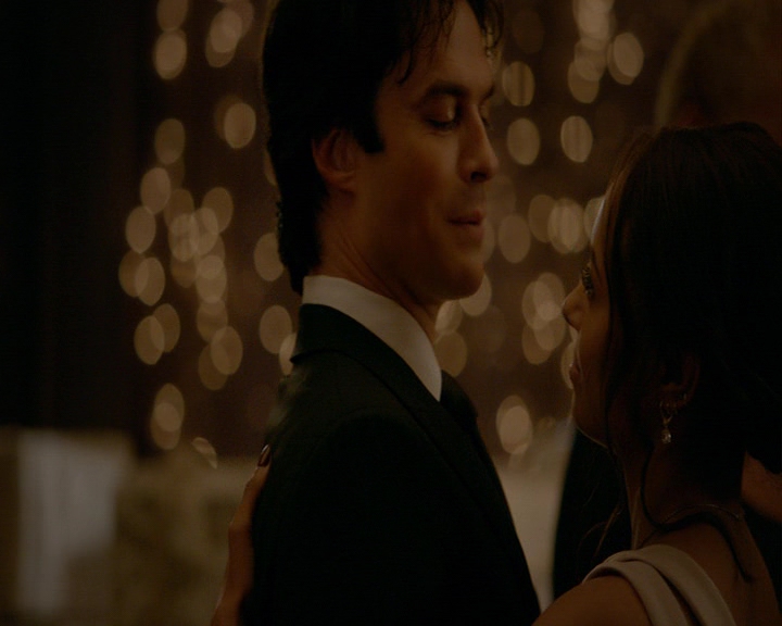 VampireDiaries-dot-nl_VampireDiaries-8x15WerePlanningAJuneWedding1743.jpg