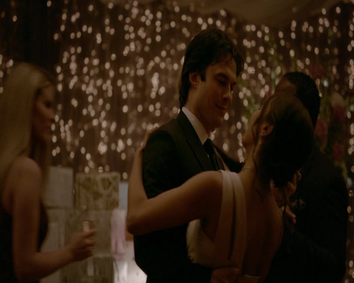 VampireDiaries-dot-nl_VampireDiaries-8x15WerePlanningAJuneWedding1775.jpg