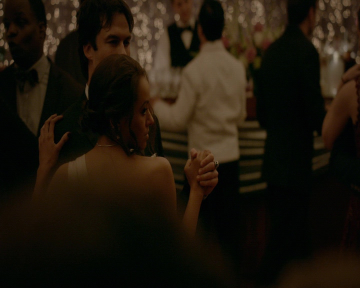 VampireDiaries-dot-nl_VampireDiaries-8x15WerePlanningAJuneWedding1780.jpg