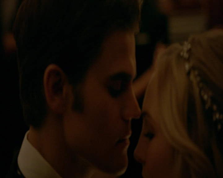 VampireDiaries-dot-nl_VampireDiaries-8x15WerePlanningAJuneWedding1784.jpg