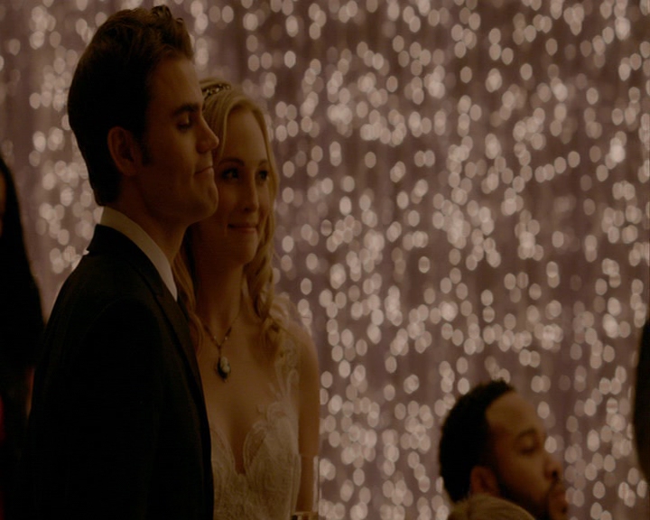 VampireDiaries-dot-nl_VampireDiaries-8x15WerePlanningAJuneWedding1889.jpg