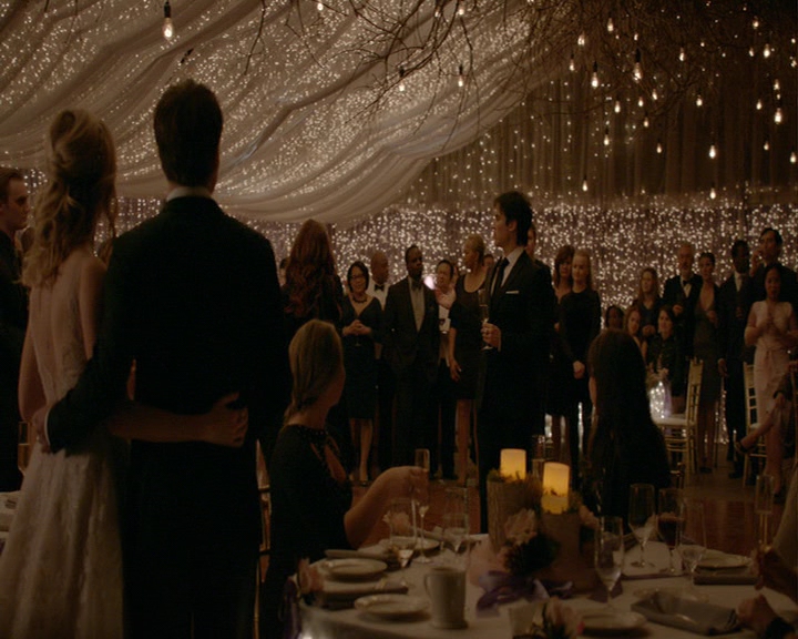 VampireDiaries-dot-nl_VampireDiaries-8x15WerePlanningAJuneWedding1897.jpg