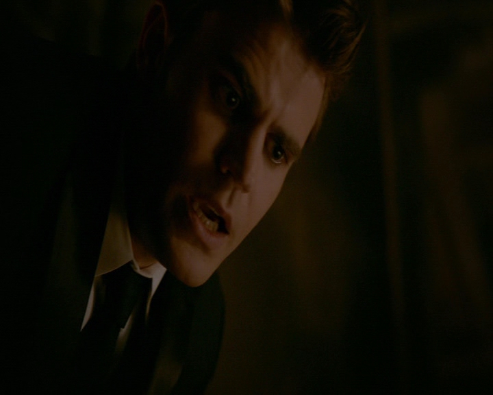 VampireDiaries-dot-nl_VampireDiaries-8x16IWasFeelingEpic0120.jpg