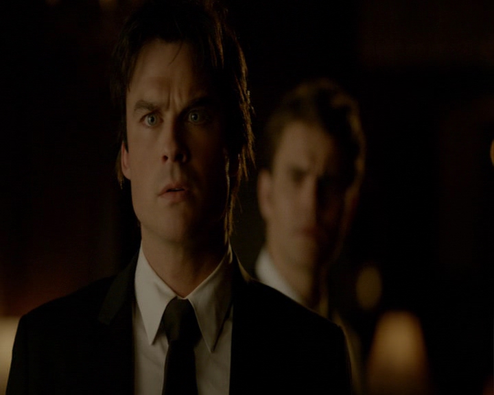 VampireDiaries-dot-nl_VampireDiaries-8x16IWasFeelingEpic0282.jpg