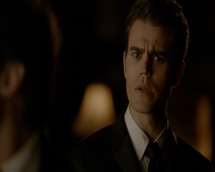 VampireDiaries-dot-nl_VampireDiaries-8x16IWasFeelingEpic0286.jpg