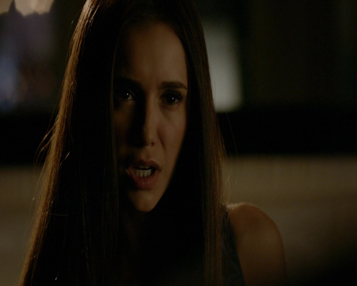 VampireDiaries-dot-nl_VampireDiaries-8x16IWasFeelingEpic0325.jpg