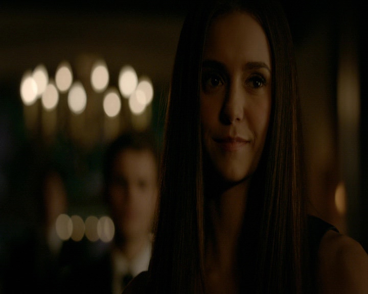 VampireDiaries-dot-nl_VampireDiaries-8x16IWasFeelingEpic0341.jpg