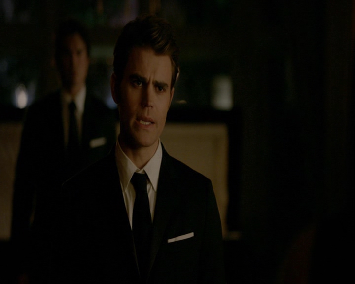 VampireDiaries-dot-nl_VampireDiaries-8x16IWasFeelingEpic0352.jpg