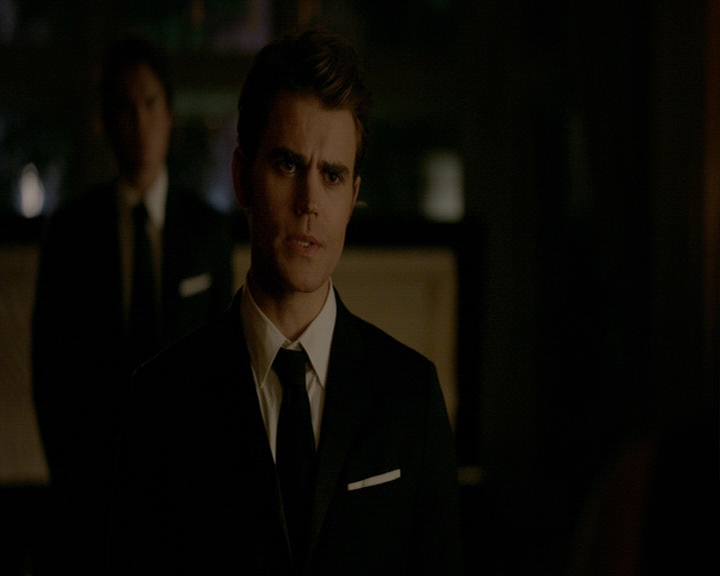 VampireDiaries-dot-nl_VampireDiaries-8x16IWasFeelingEpic0353.jpg