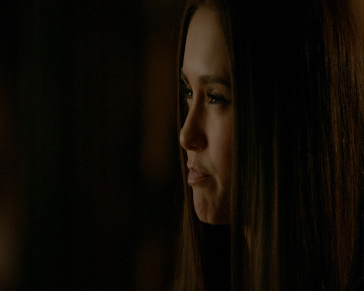 VampireDiaries-dot-nl_VampireDiaries-8x16IWasFeelingEpic0385.jpg