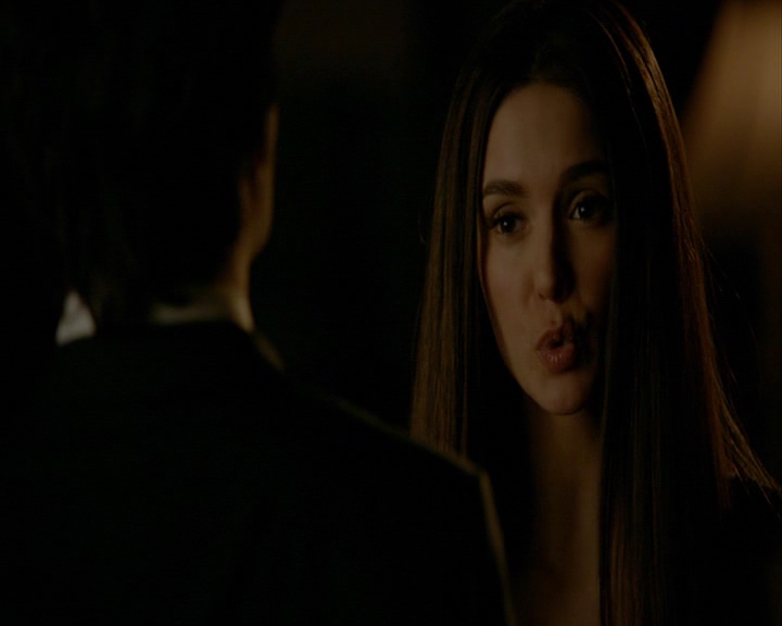 VampireDiaries-dot-nl_VampireDiaries-8x16IWasFeelingEpic0389.jpg