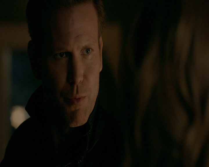 VampireDiaries-dot-nl_VampireDiaries-8x16IWasFeelingEpic0482.jpg