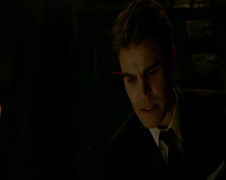 VampireDiaries-dot-nl_VampireDiaries-8x16IWasFeelingEpic0518.jpg