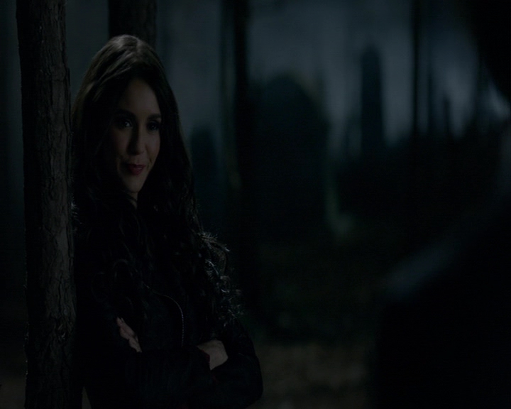 VampireDiaries-dot-nl_VampireDiaries-8x16IWasFeelingEpic0560.jpg