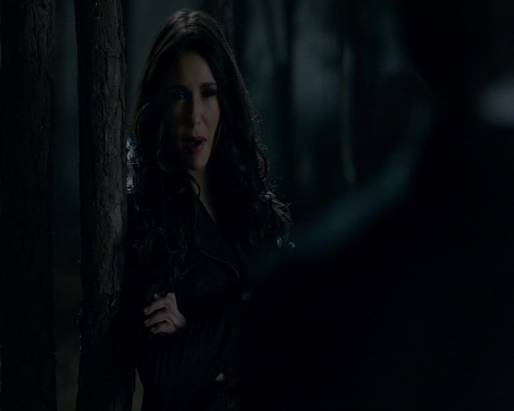 VampireDiaries-dot-nl_VampireDiaries-8x16IWasFeelingEpic0563.jpg