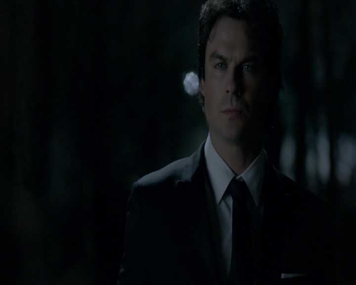 VampireDiaries-dot-nl_VampireDiaries-8x16IWasFeelingEpic0568.jpg