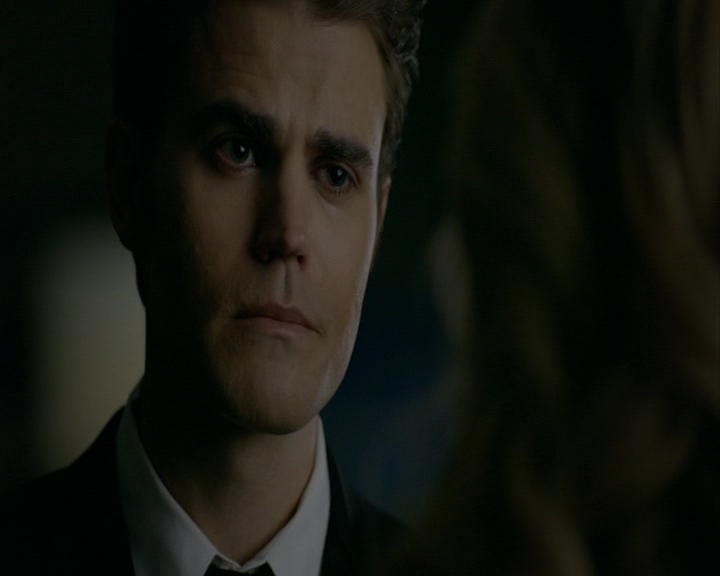 VampireDiaries-dot-nl_VampireDiaries-8x16IWasFeelingEpic0671.jpg