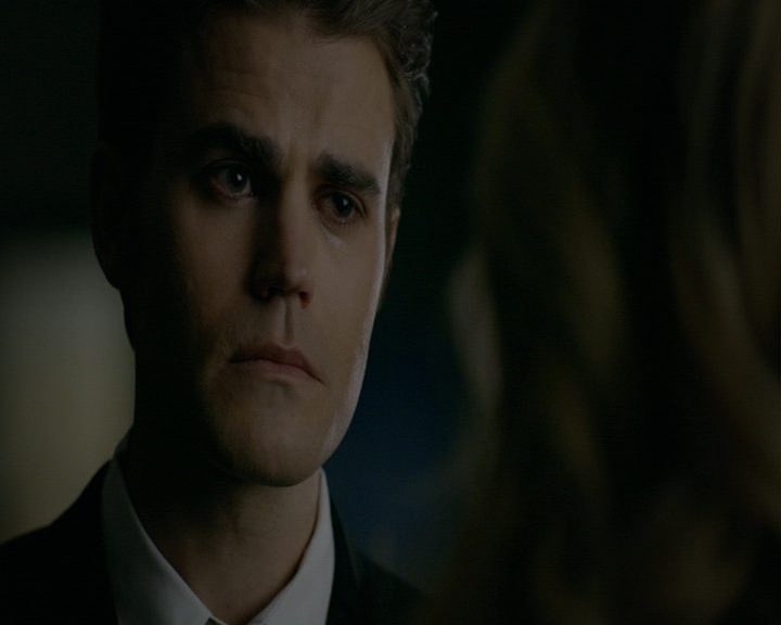 VampireDiaries-dot-nl_VampireDiaries-8x16IWasFeelingEpic0684.jpg