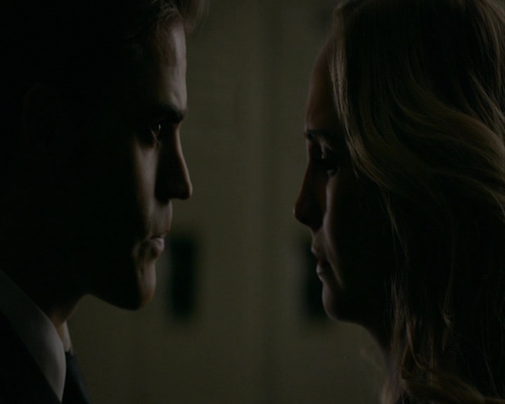 VampireDiaries-dot-nl_VampireDiaries-8x16IWasFeelingEpic0692.jpg