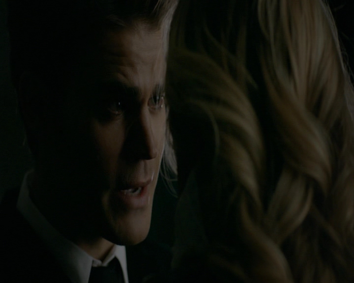 VampireDiaries-dot-nl_VampireDiaries-8x16IWasFeelingEpic0702.jpg