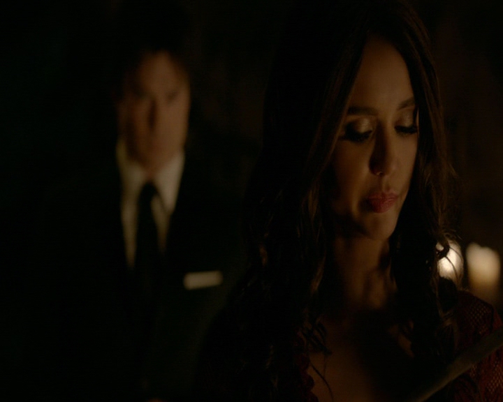 VampireDiaries-dot-nl_VampireDiaries-8x16IWasFeelingEpic0947.jpg