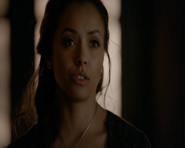 VampireDiaries-dot-nl_VampireDiaries-8x16IWasFeelingEpic1269.jpg