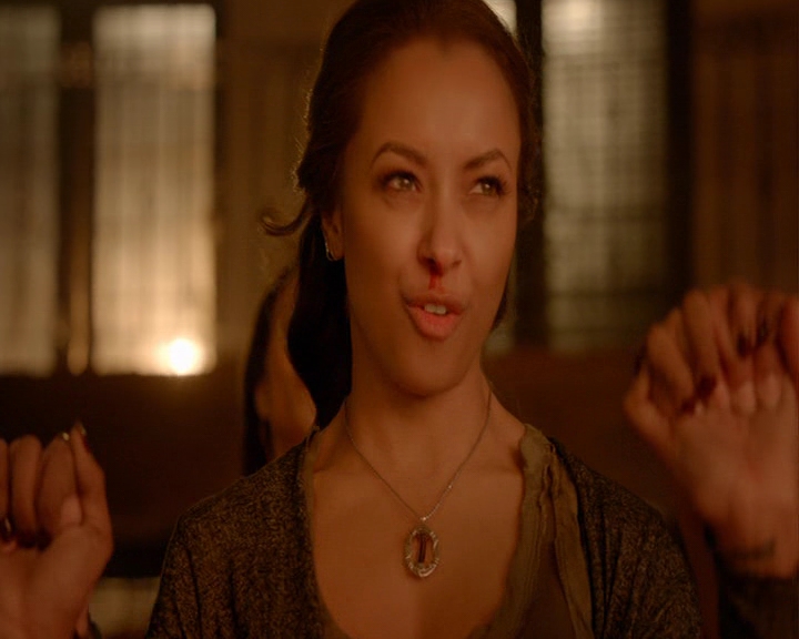 VampireDiaries-dot-nl_VampireDiaries-8x16IWasFeelingEpic1539.jpg