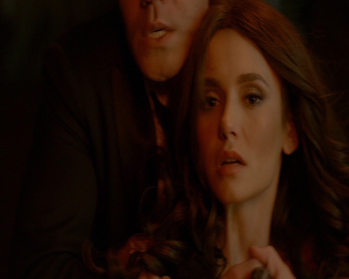 VampireDiaries-dot-nl_VampireDiaries-8x16IWasFeelingEpic1722.jpg