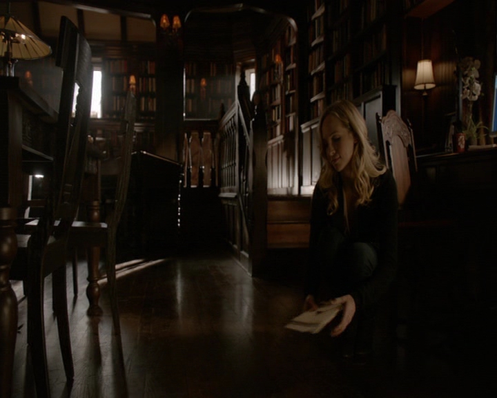 VampireDiaries-dot-nl_VampireDiaries-8x16IWasFeelingEpic2218.jpg