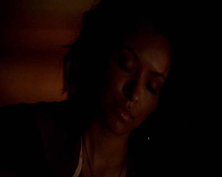 VampireDiaries-dot-nl_VampireDiaries-8x02TodayWillBeDifferent-deletedscenes0011.jpg