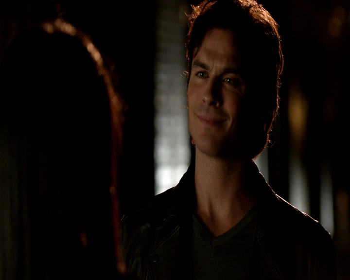 VampireDiaries-dot-nl_VampireDiaries-8x04AnEternityOfMisery-deletedscenes0018.jpg