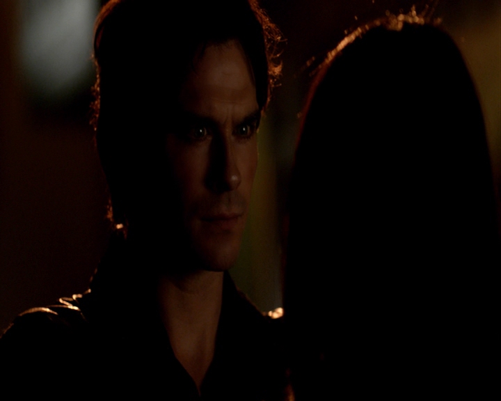 VampireDiaries-dot-nl_VampireDiaries-8x04AnEternityOfMisery-deletedscenes0028.jpg