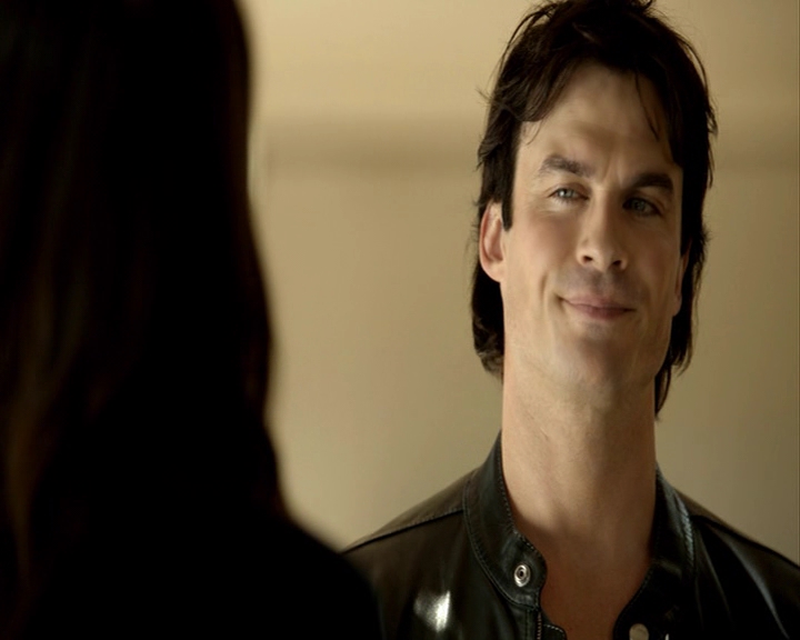 VampireDiaries-dot-nl_VampireDiaries-8x06DetouredOnSomeRandomBackwoodsPathToHell-deletedscenes0095.jpg