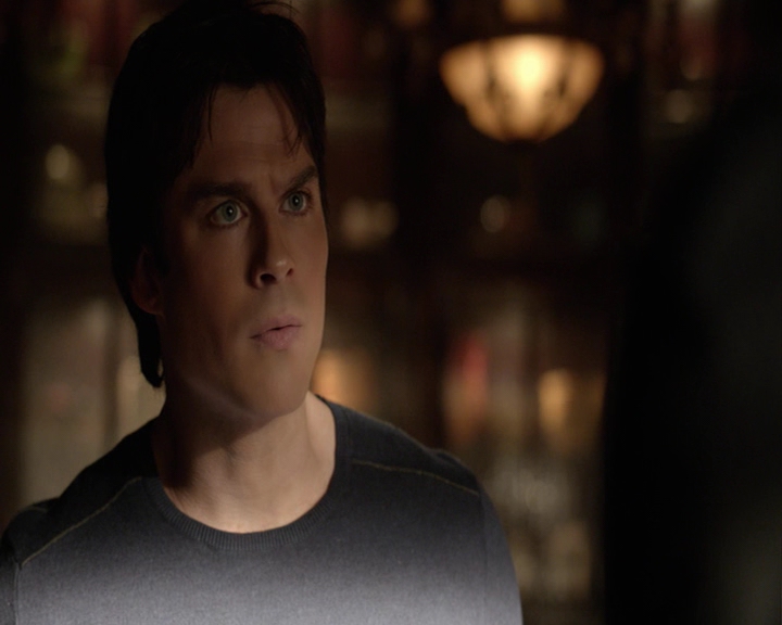 VampireDiaries-dot-nl_VampireDiaries-8x15WherePlanningAJuneWedding-deletedscenes0023.jpg