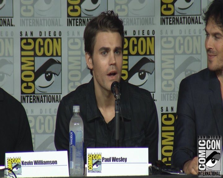 VampireDiaries-dot-nl_VampireDiaries-S8-2016Comic-ConPanel0298.jpg