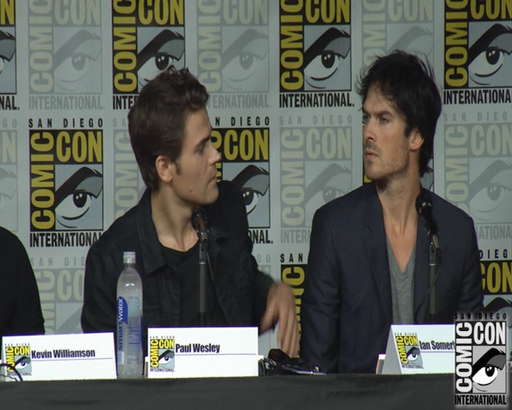 VampireDiaries-dot-nl_VampireDiaries-S8-2016Comic-ConPanel0332.jpg