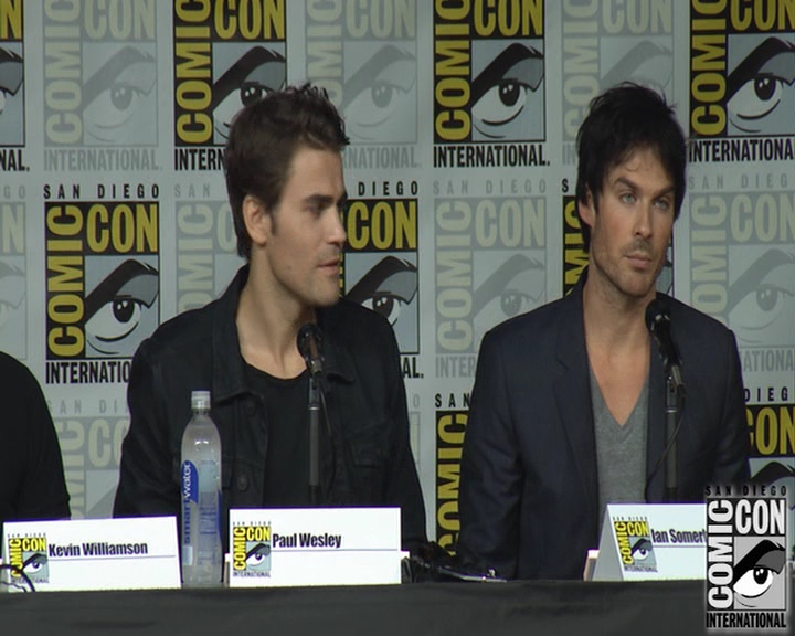 VampireDiaries-dot-nl_VampireDiaries-S8-2016Comic-ConPanel0335.jpg