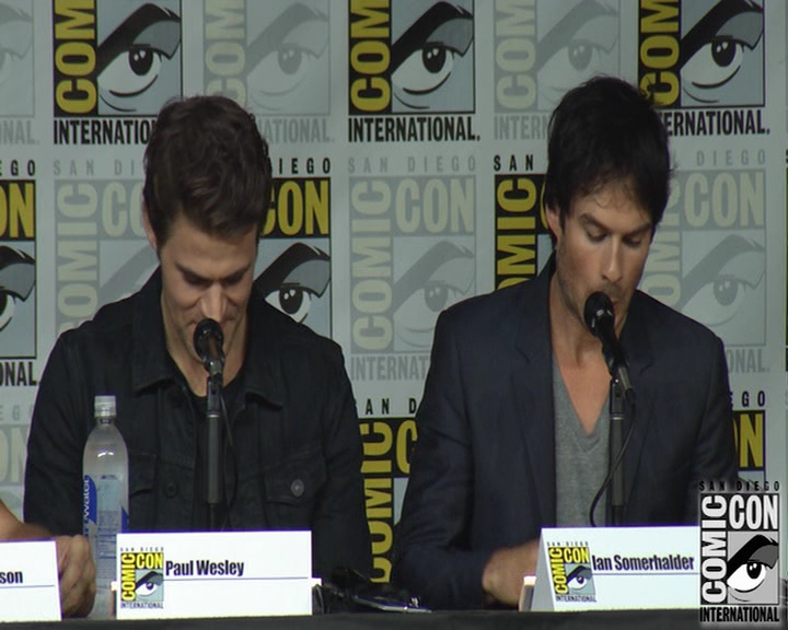 VampireDiaries-dot-nl_VampireDiaries-S8-2016Comic-ConPanel0574.jpg