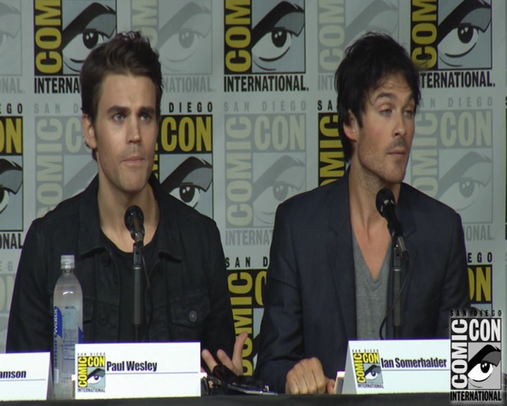 VampireDiaries-dot-nl_VampireDiaries-S8-2016Comic-ConPanel0579.jpg