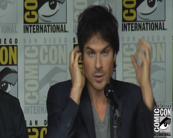 VampireDiaries-dot-nl_VampireDiaries-S8-2016Comic-ConPanel0603.jpg