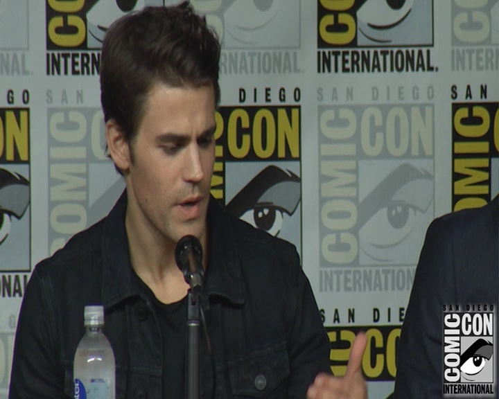 VampireDiaries-dot-nl_VampireDiaries-S8-2016Comic-ConPanel0620.jpg