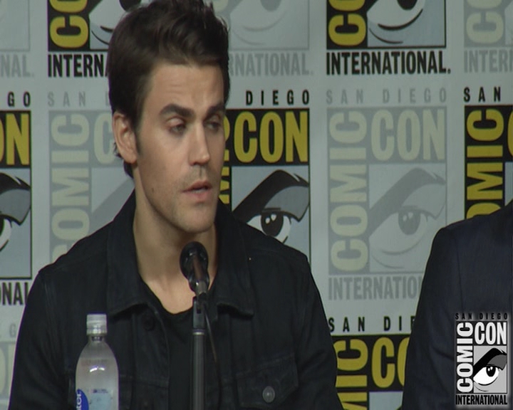 VampireDiaries-dot-nl_VampireDiaries-S8-2016Comic-ConPanel0630.jpg